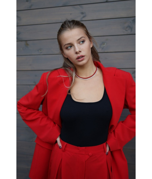 Stylish oversized suit (red, black, beige)