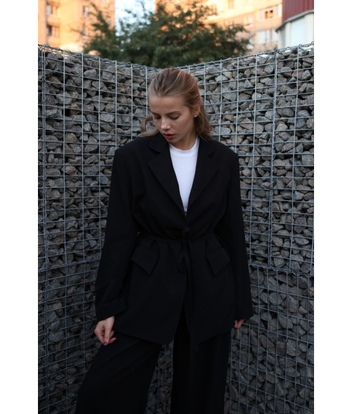 Stylish oversized suit (red, black, beige)