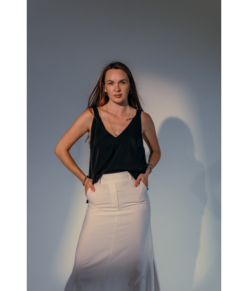 Classic crepe silk T-shirt (ivory, black)