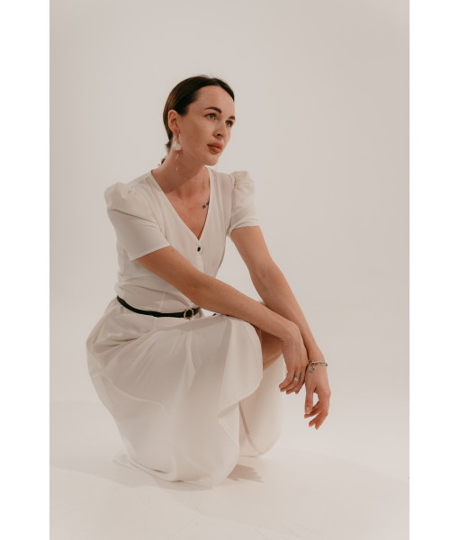 Midi dress with buttons
