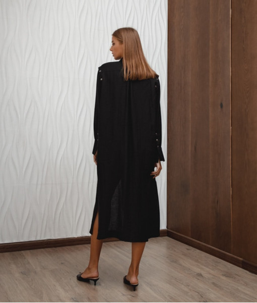 Cardigan dress with buttons