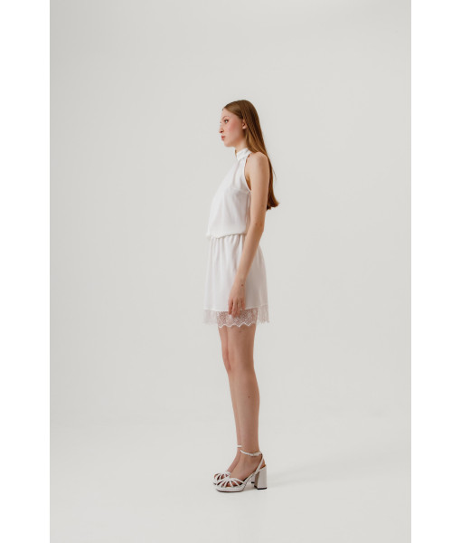 Lace mini skirt (white)