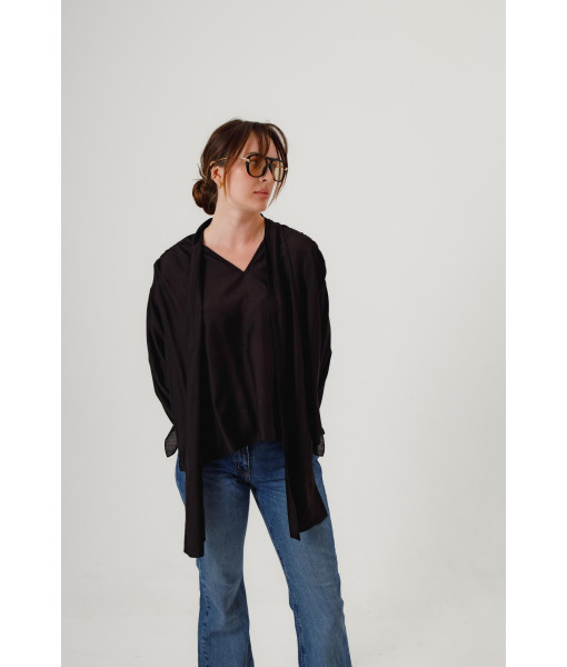 Lily of the Valley Shirt (Black)