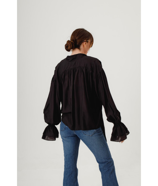 Lily of the Valley Shirt (Black)