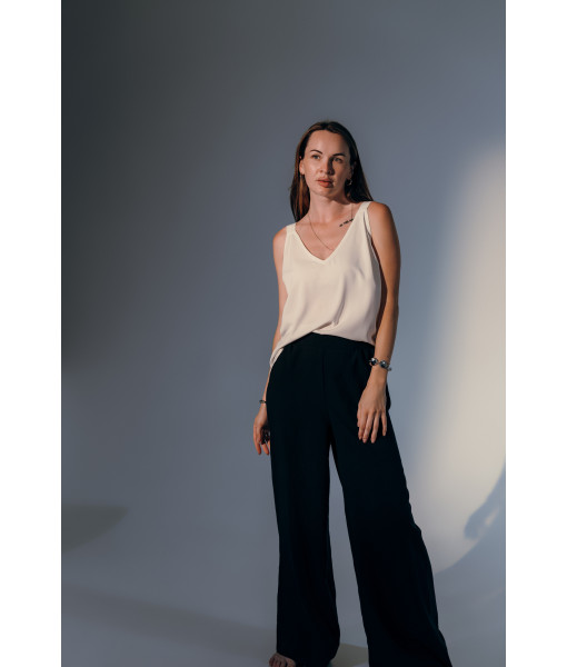 Classic crepe silk T-shirt (ivory, black)