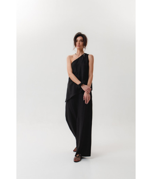 Linen suit: palazzo and one-shoulder top (black, white, gray)