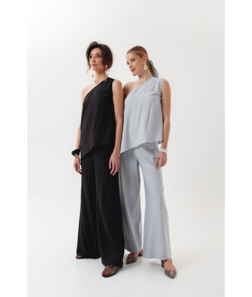Linen suit: palazzo and one-shoulder top (black, white, gray)