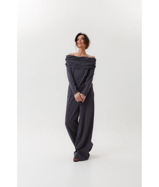 Knitted suit: palazzo and off-shoulder long (gray)