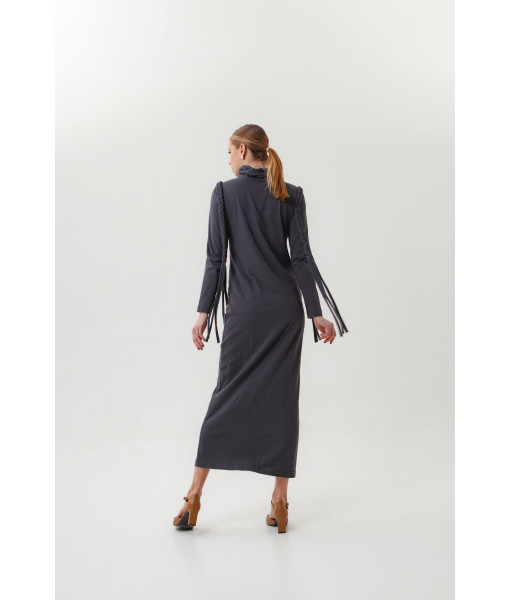 Long knitted dress with braids