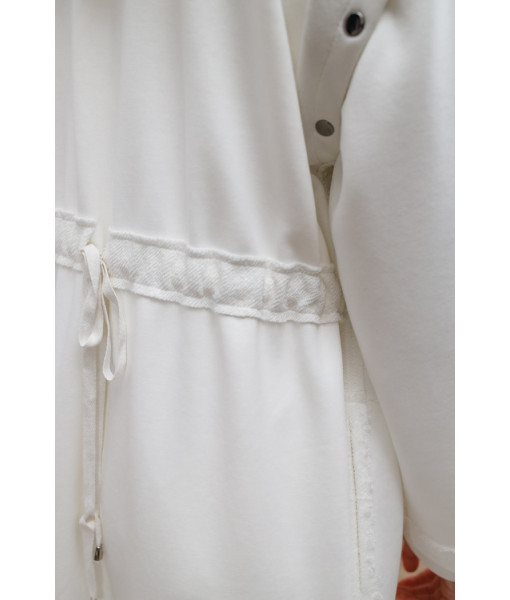 Long cardigan with buttons (white)