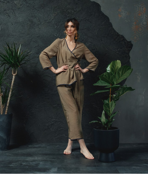 Linen pants, brown