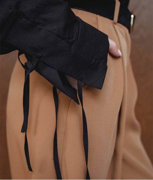 Shirt with laces, black