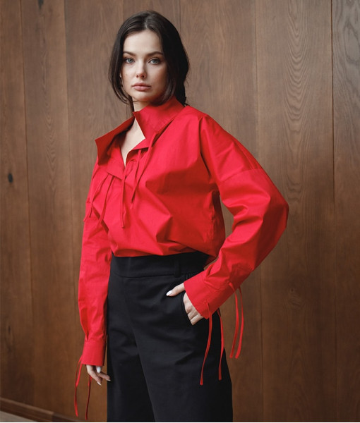 Shirt with laces, black